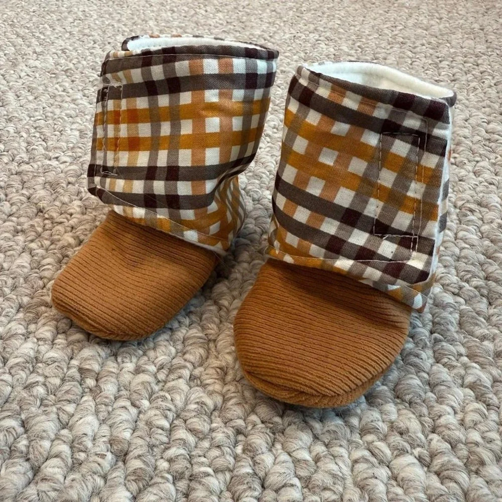 Baby Boy Booties Size‎ 0-6 Months